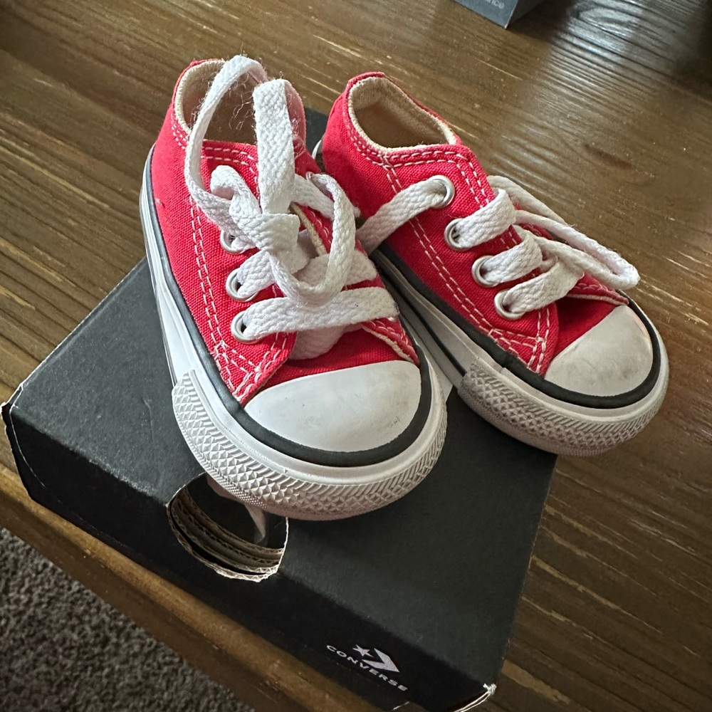 Converse Chuck Taylor Low